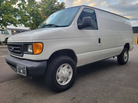 2005 Ford E-Series E-250