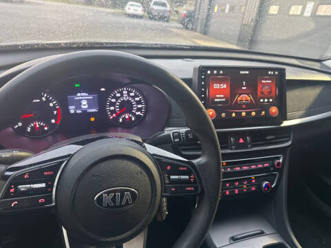 2019 Kia Optima LX