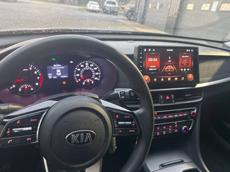 2019 Kia Optima LX