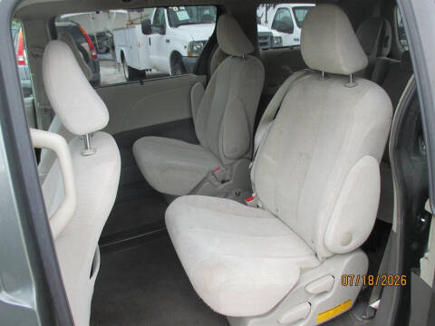 2014 Toyota Sienna