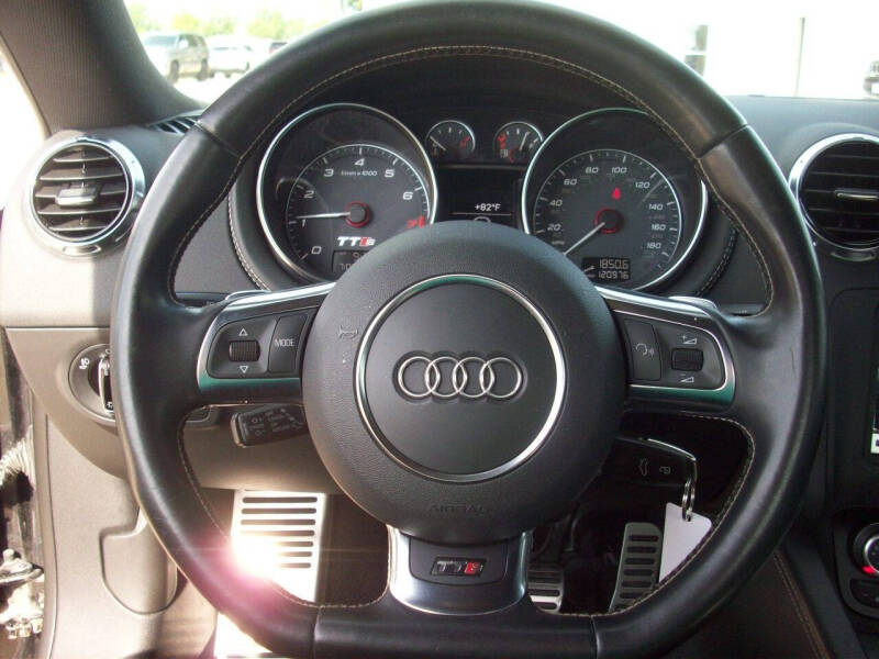 2011 Audi TTS 2.0T quattro Prestige