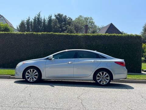 2011 Hyundai Sonata for sale at 626 Autos in Van Nuys CA