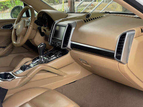 2014 Porsche Cayenne