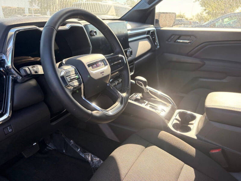 2024 GMC Canyon Elevation