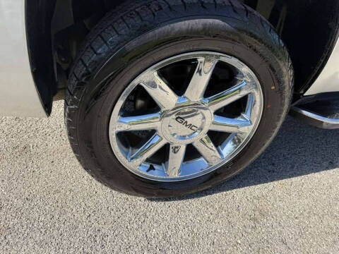 2011 GMC Yukon Denali
