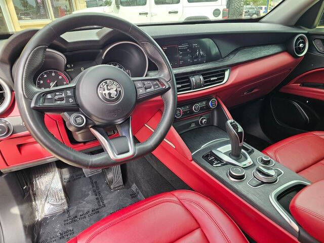 2021 Alfa Romeo Stelvio Sprint