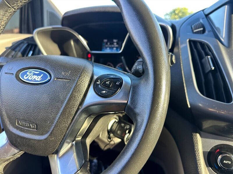 2015 Ford Transit Connect Titanium