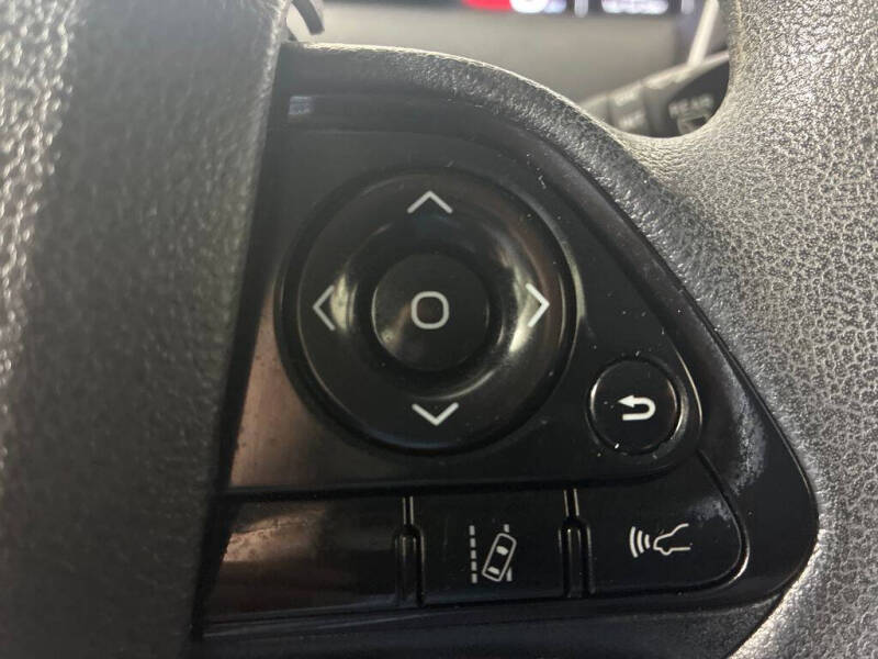 2019 Toyota Prius LE AWD-e