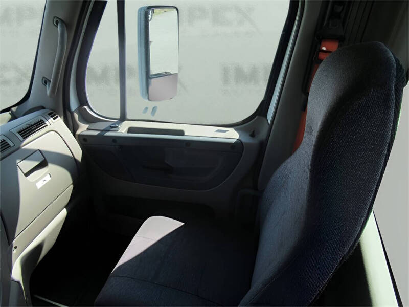 2014 Freightliner Cascadia