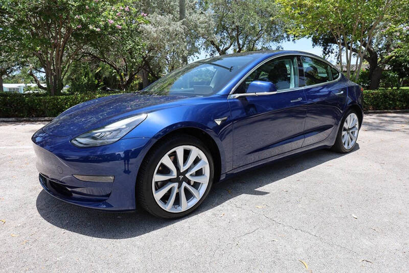 2019 Tesla Model 3 Standard Range Plus