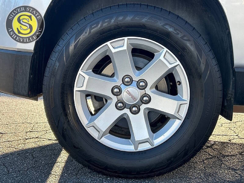 2016 GMC Acadia SLE-2