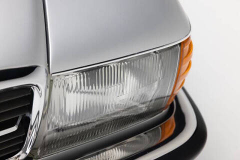 1986 Mercedes-Benz 560-Class 560 SL