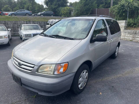 2002 Toyota Sienna for sale at AA Auto Sales Inc. in Gary IN