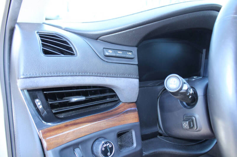 2015 Cadillac Escalade Premium
