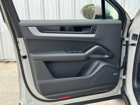 2024 Porsche Cayenne