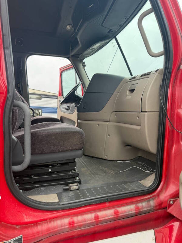 2015 Freightliner Cascadia