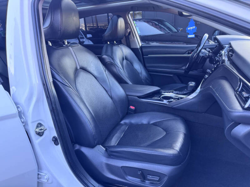 2020 Toyota Camry XSE