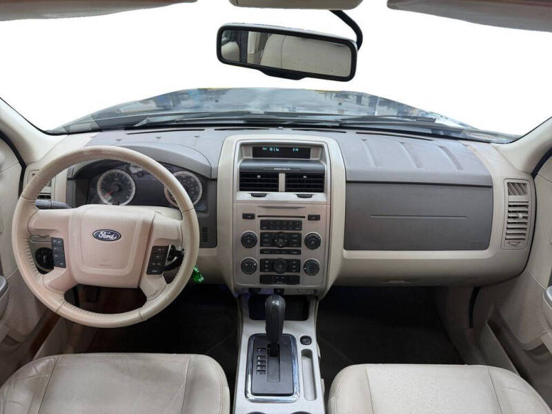 2009 Ford Escape XLT