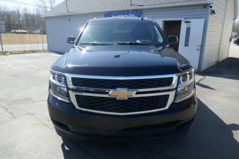 2018 Chevrolet Suburban for sale at SCHERERVILLE AUTO SALES in Schererville IN