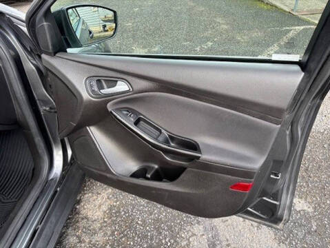 2016 Ford Focus Titanium