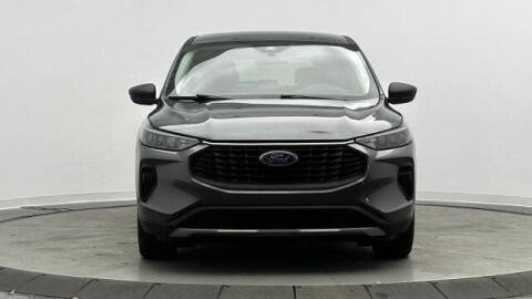 2023 Ford Escape Hybrid Active