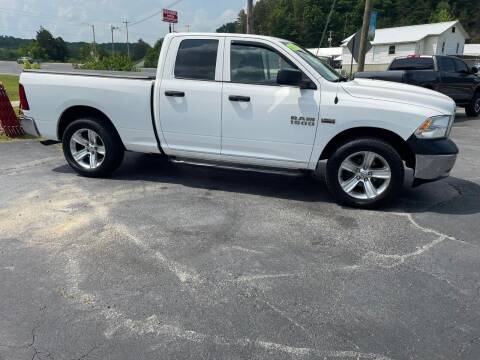 2014 RAM 1500 for sale at CRS Auto & Trailer Sales Inc in Clay City KY