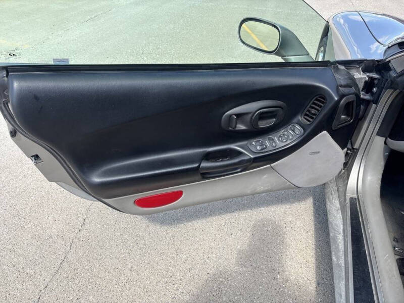 2001 Chevrolet Corvette