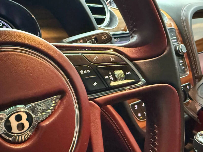 2019 Bentley Bentayga V8