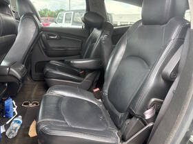 2011 Chevrolet Traverse LT