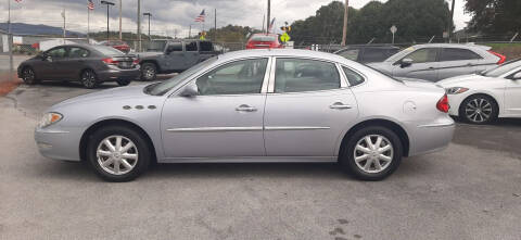 2005 Buick LaCrosse for sale at Green Tree Motors in Elizabethton TN