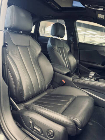 2022 Audi A4 quattro S line Prem Plus 45 TFSI