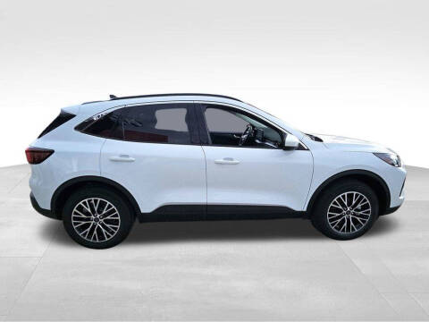 2023 Ford Escape Plug-In Hybrid