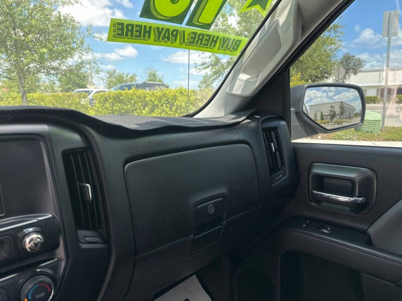 2018 Chevrolet Silverado 1500 Custom