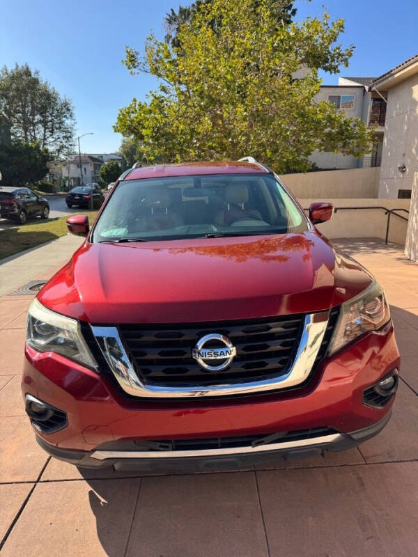 2017 Nissan Pathfinder SV