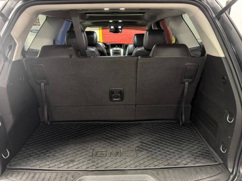 2016 GMC Acadia SLT-1