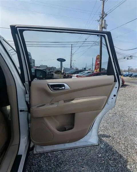 2014 Nissan Pathfinder SL