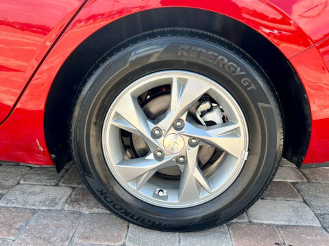 2021 Hyundai Elantra