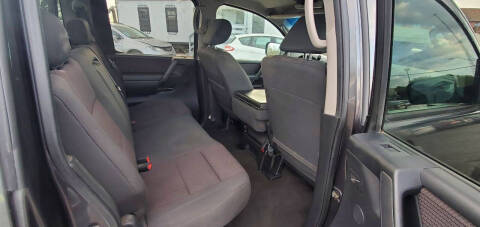 2010 Nissan Titan SE