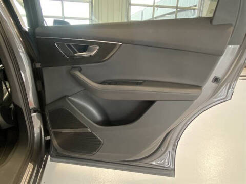 2023 Audi Q7 quattro Premium Plus 55 TFSI