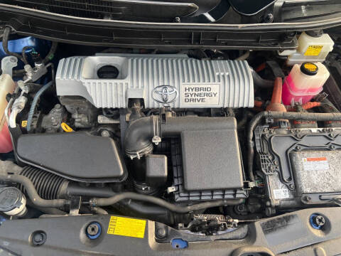 2011 Toyota Prius Two