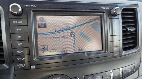2012 Toyota Sienna