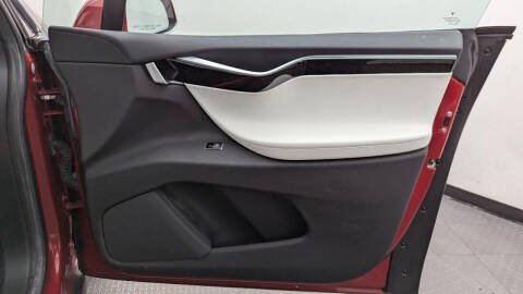 2016 Tesla Model X 90D