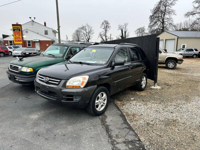 2007 Kia Sportage for sale at CLEAN CUT AUTOS in New Castle DE
