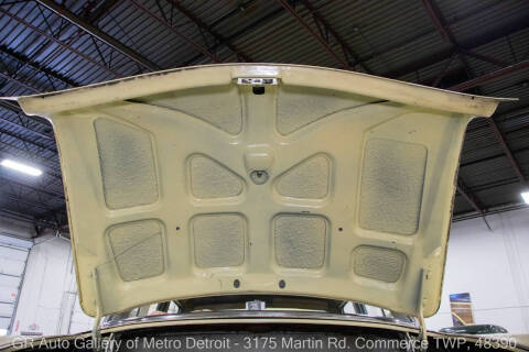 1951 Packard 200 Deluxe