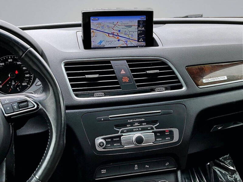 2017 Audi Q3 2.0T quattro Premium Plus