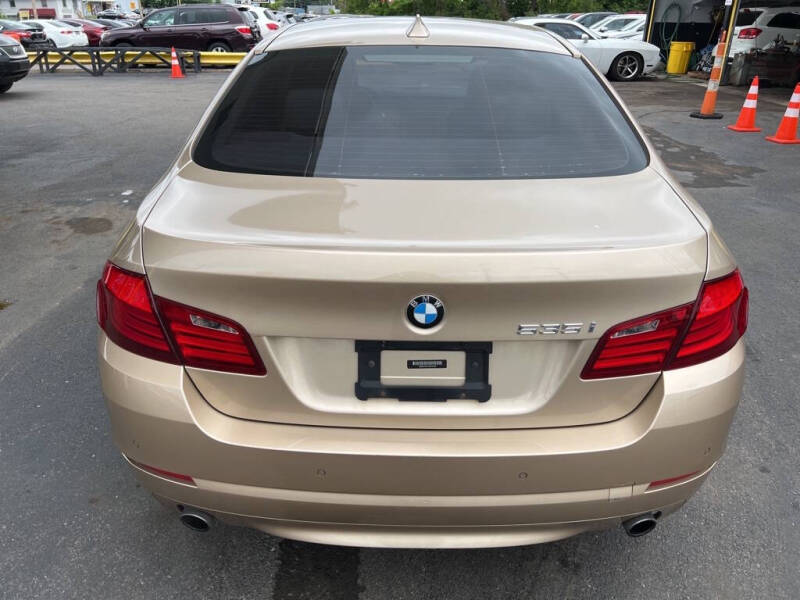 2012 BMW 5 Series 535i