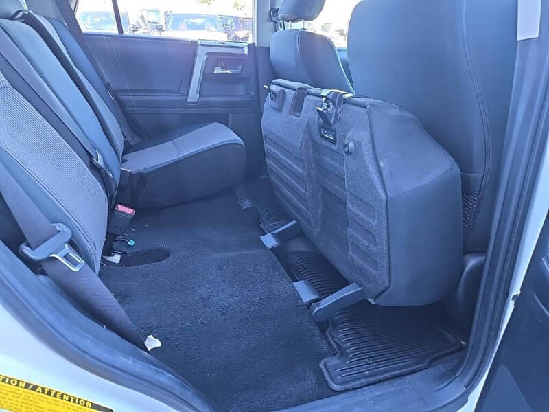 2018 Toyota 4Runner SR5