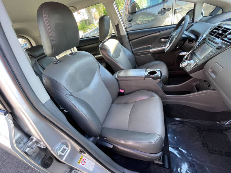 2012 Toyota Prius v Three