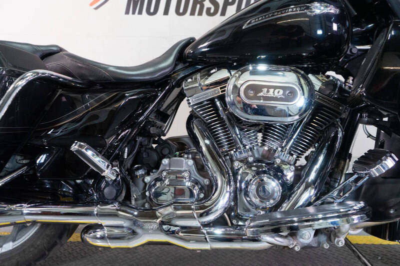 2012 Harley-Davidson CVO Street Glide