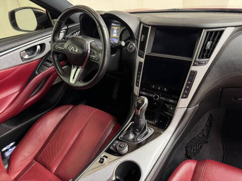 2017 Infiniti Q60 Red Sport 400